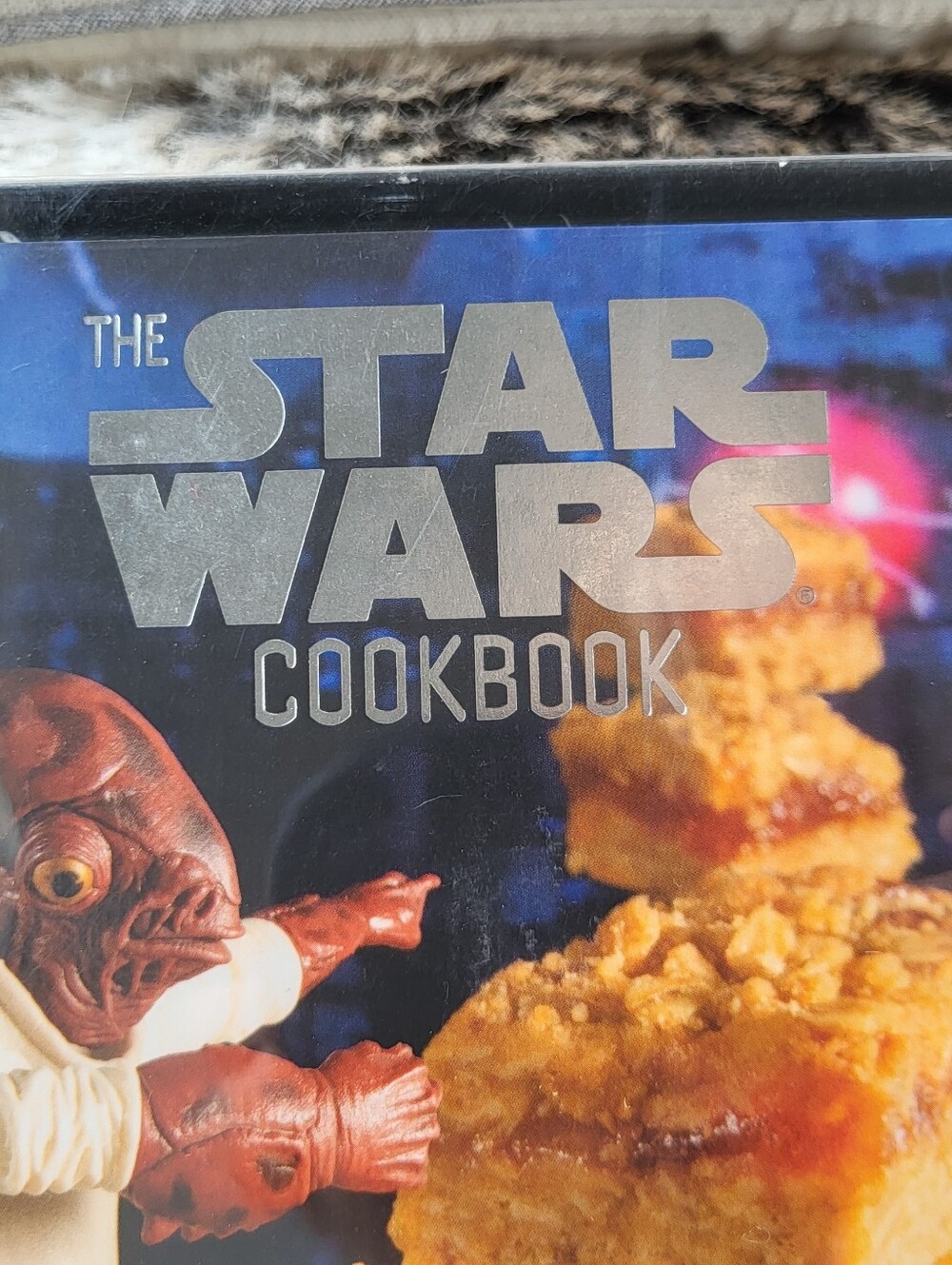 Star Wars Cookbook with Character Cookie Cutters - Blue, Black, White - Picture 3 of 10